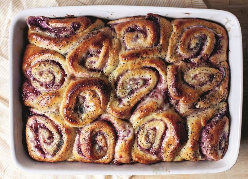 File:Challah cheesecake buns.jpg